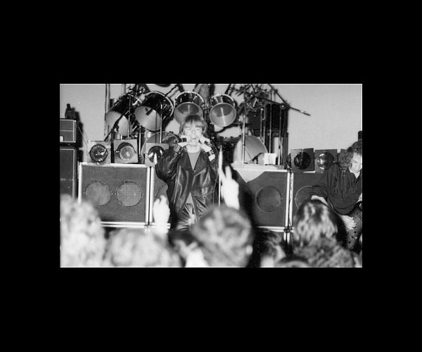 03-10-llunmelwilliams